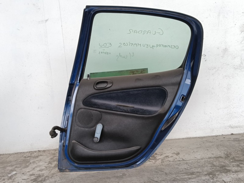Recambio de puerta trasera derecha para peugeot 206 berlina xt referencia OEM IAM   
