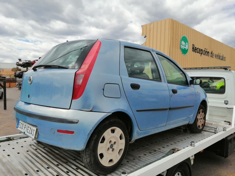 fiat punto (188_) del año 2003