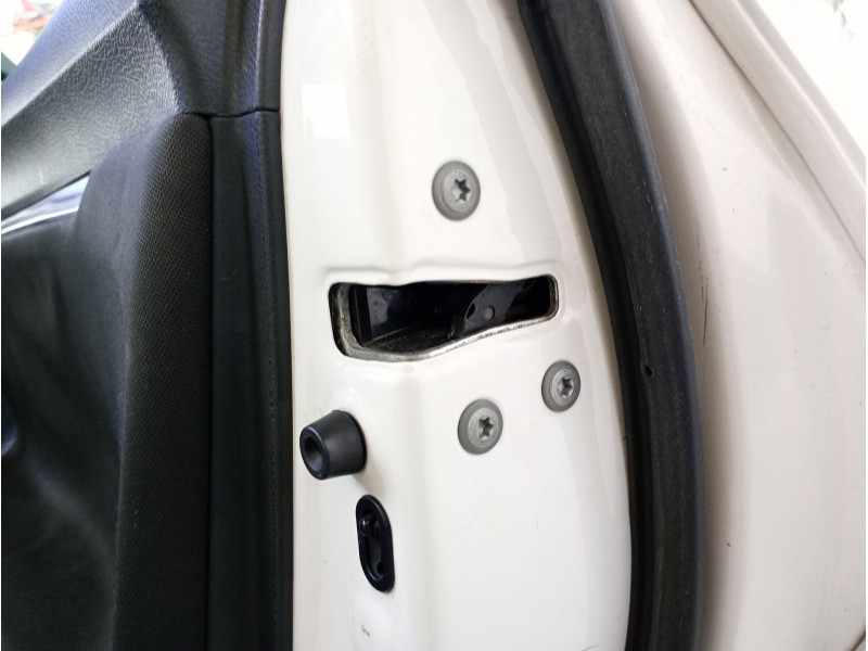 Recambio de cerradura puerta trasera derecha para toyota verso (_r2_) 1.6 d4-d (war20_) referencia OEM IAM   