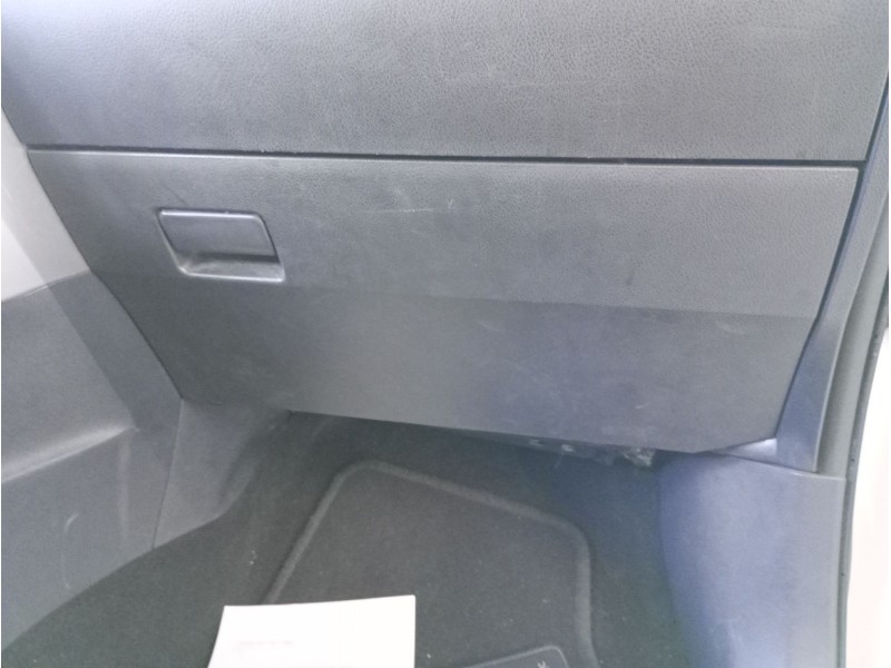 Recambio de guantera para toyota verso (_r2_) 1.6 d4-d (war20_) referencia OEM IAM   