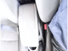 Recambio de apoyabrazos central para toyota verso (_r2_) 1.6 d4-d (war20_) referencia OEM IAM    2