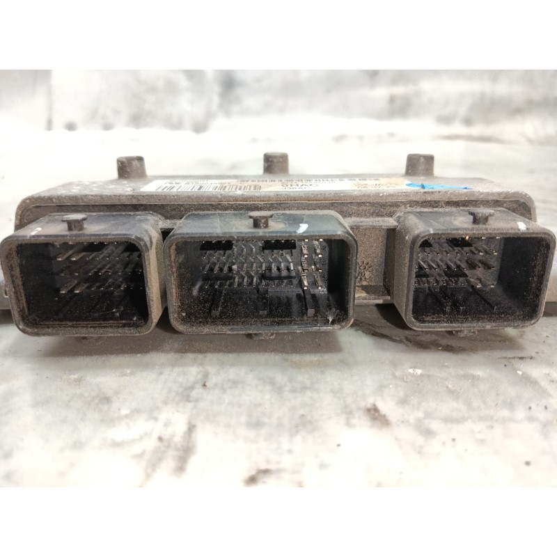 Recambio de centralita motor uce para ford fiesta (cb1) ghia referencia OEM IAM   