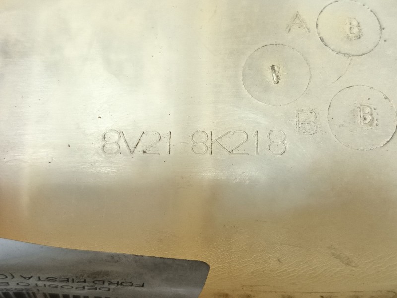 Recambio de deposito expansion para ford fiesta (cb1) ghia referencia OEM IAM   