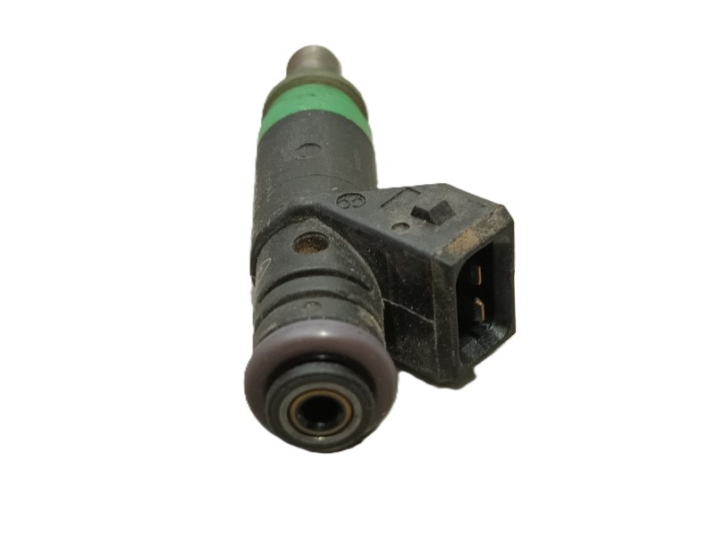 Recambio de inyector para ford fiesta (cb1) ghia referencia OEM IAM   