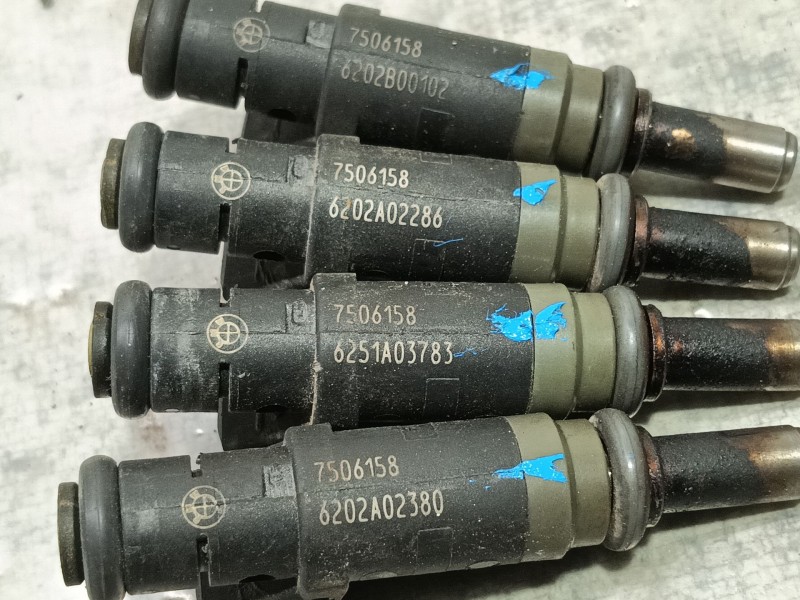 Recambio de inyector para bmw serie 1 berlina (e81/e87) 116i referencia OEM IAM   