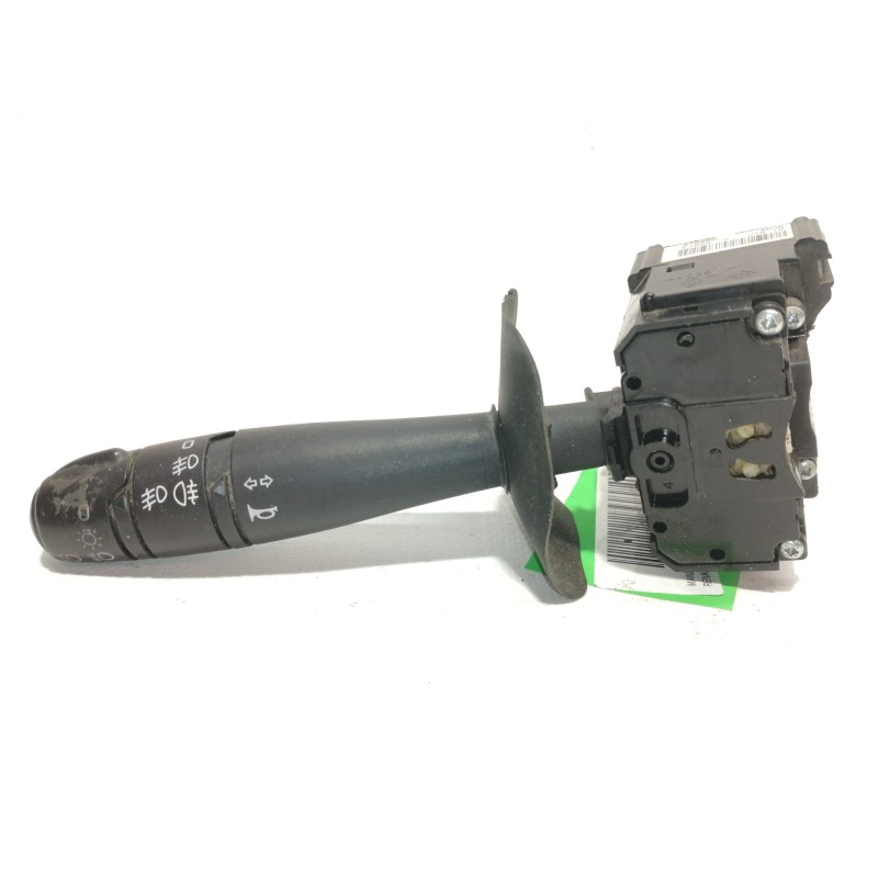 Recambio de mando intermitentes para renault clio ii fase i (b/cbo) 1.9 diesel referencia OEM IAM 37008A  
