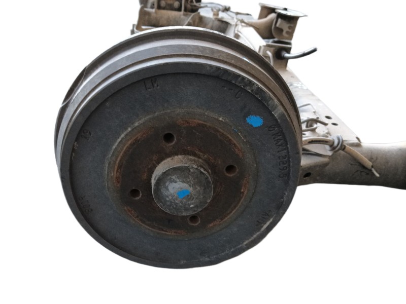 Recambio de puente trasero para dacia dokker access referencia OEM IAM  TAMBOR 4 TORNILLOS 