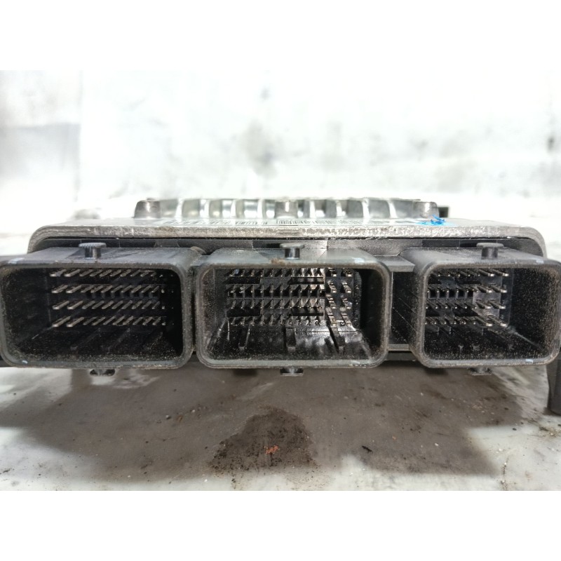 Recambio de centralita motor uce para peugeot 407 st sport referencia OEM IAM   