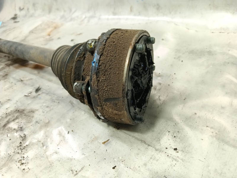 Recambio de transmision trasera izquierda para audi a3 (8p) 2.0 tfsi ambiente quattro referencia OEM IAM   