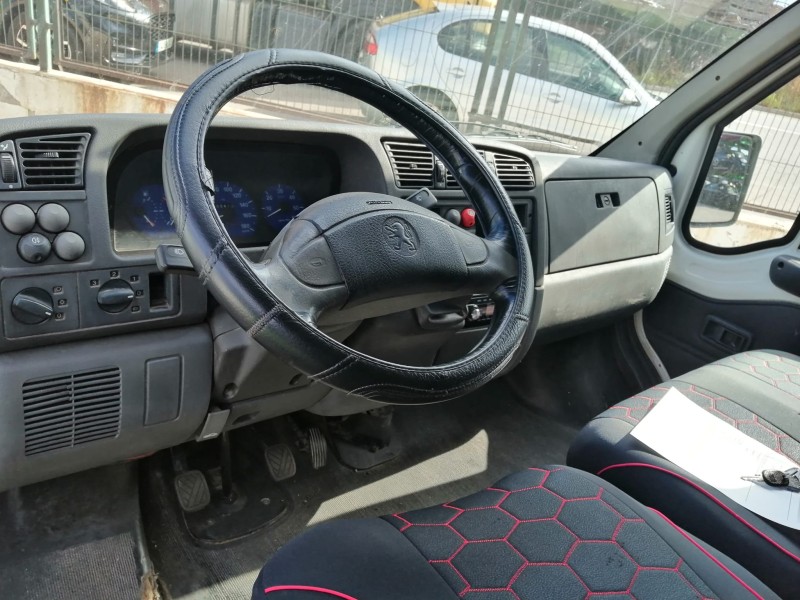 peugeot boxer furgoneta (230l) del año 2000
