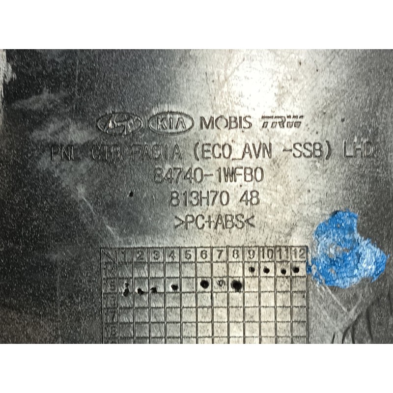 Recambio de rejilla aireadora para kia rio concept referencia OEM IAM   