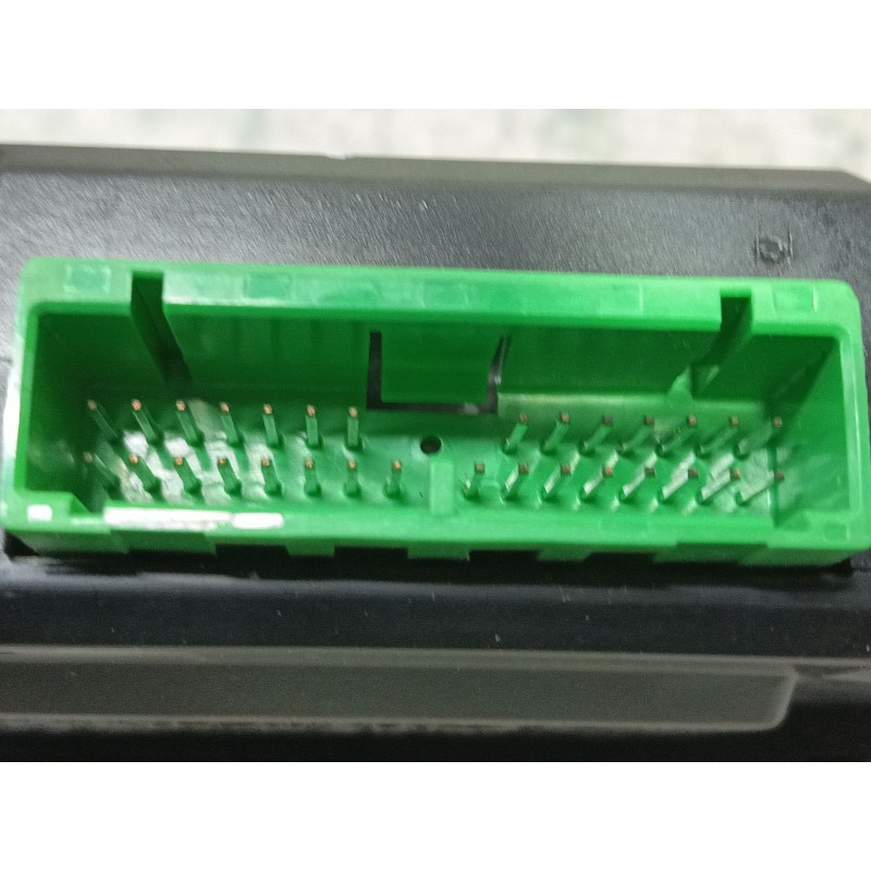 Recambio de mando elevalunas delantero izquierdo para volvo xc70 kinetic awd referencia OEM IAM  30798804 