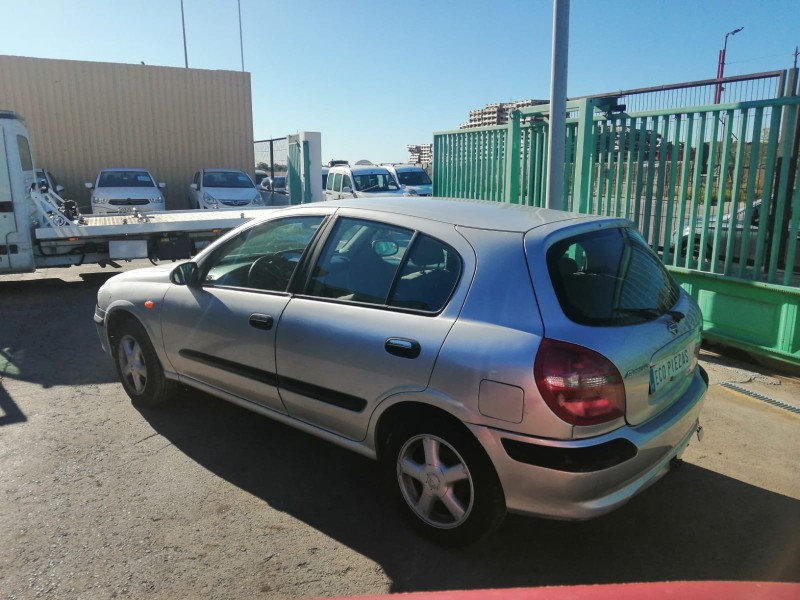 nissan almera ii hatchback (n16) del año 2002