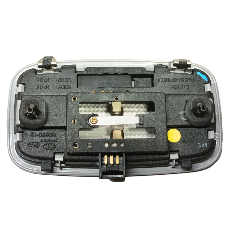Recambio de luz interior para kia rio ii (jb) 1.4 16v referencia OEM IAM  928501G 