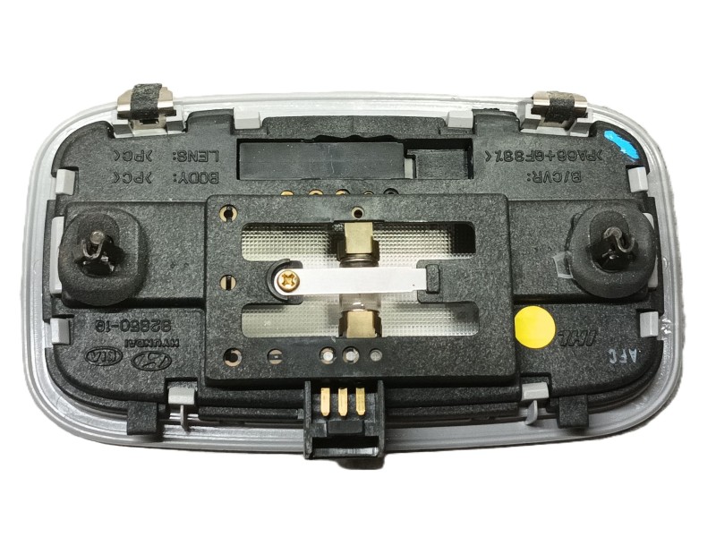 Recambio de luz interior para kia rio ii (jb) 1.4 16v referencia OEM IAM  928501G 