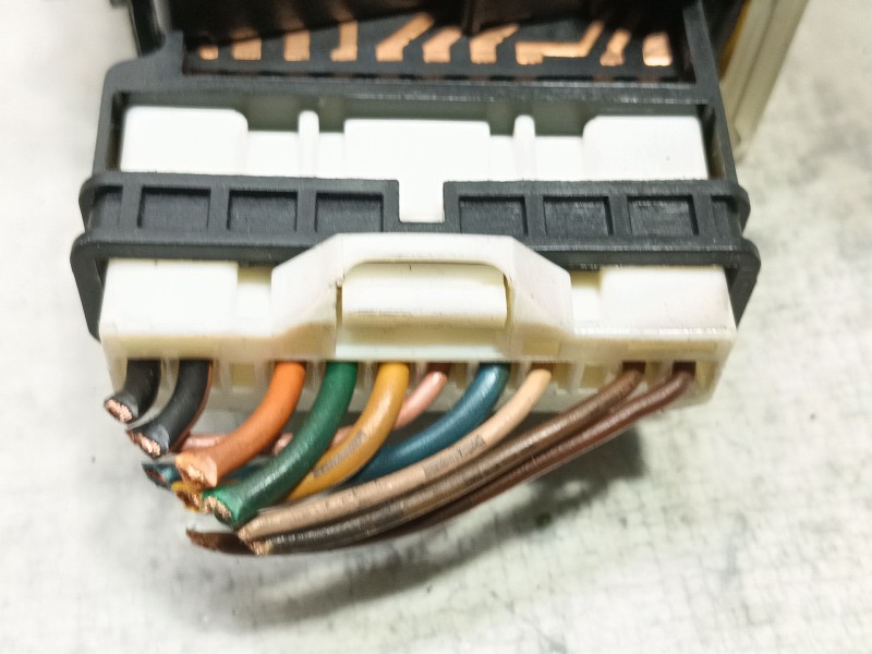 Recambio de mando limpia para kia rio ii (jb) 1.4 16v referencia OEM IAM   