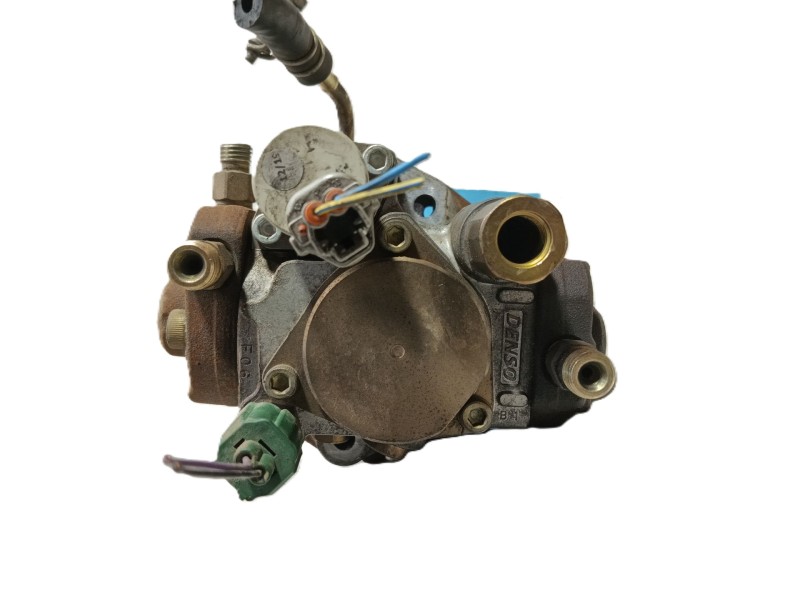 Recambio de bomba inyeccion para nissan almera tino (v10) 2.2 dci referencia OEM IAM   