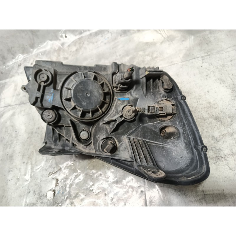 Recambio de faro izquierdo para kia rio ii (jb) 1.4 16v referencia OEM IAM   