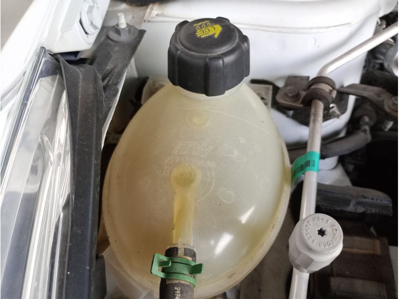 Recambio de deposito expansion para renault clio iv (bh_) 0.9 tce 90 referencia OEM IAM   