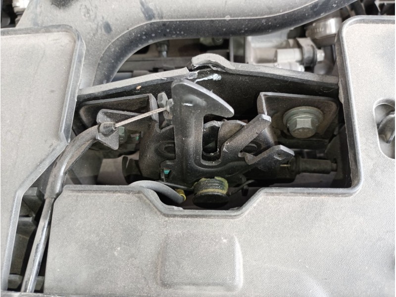 Recambio de cerradura capot para renault clio iv (bh_) 0.9 tce 90 referencia OEM IAM   