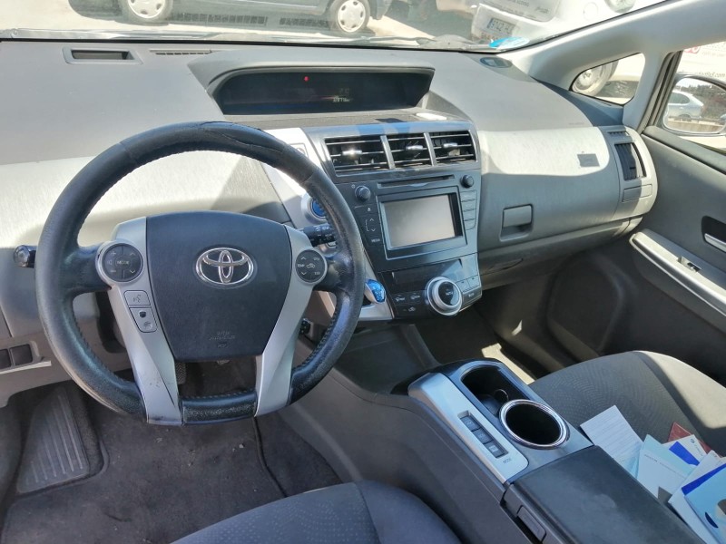 toyota prius plus (_w4_) del año 2012