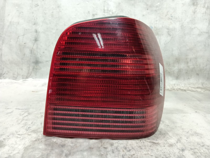 Recambio de piloto trasero derecho para volkswagen polo (6n2) 1.9 sdi referencia OEM IAM   