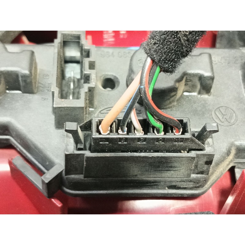 Recambio de piloto trasero derecho para volkswagen polo (6n2) 1.9 sdi referencia OEM IAM   