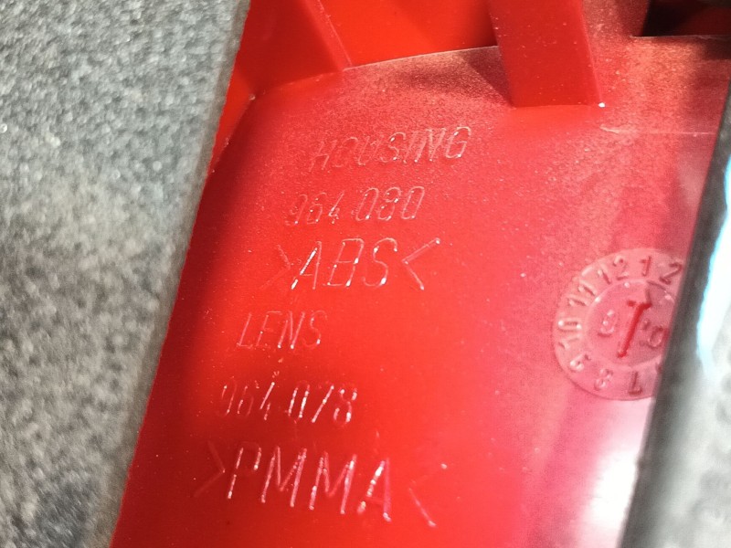 Recambio de piloto trasero derecho para volkswagen polo (6n2) 1.9 sdi referencia OEM IAM   