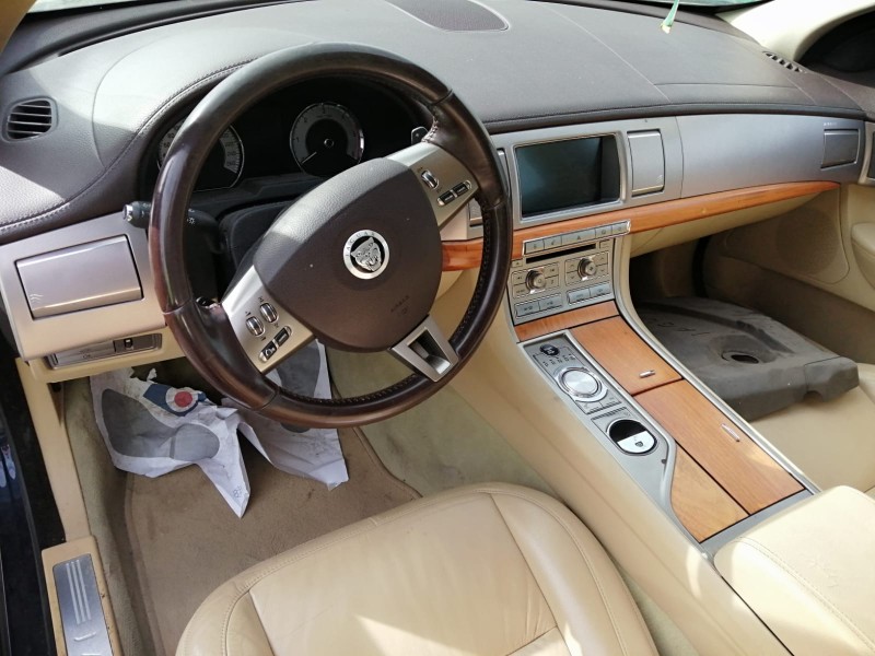 jaguar xf i (x250) del año 2009