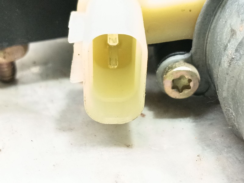 Recambio de elevalunas trasero derecho para kia rio ii (jb) 1.4 16v referencia OEM IAM   