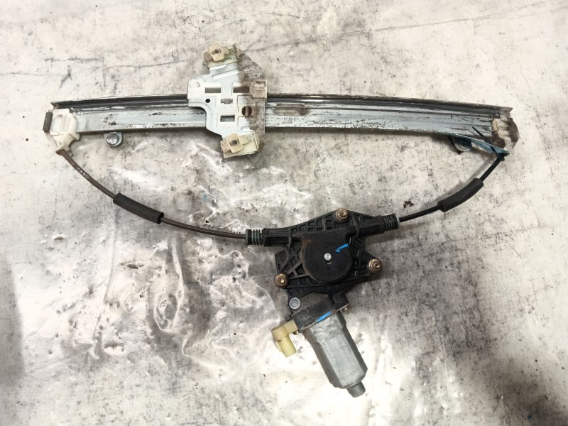 Recambio de elevalunas delantero izquierdo para kia rio ii (jb) 1.4 16v referencia OEM IAM   