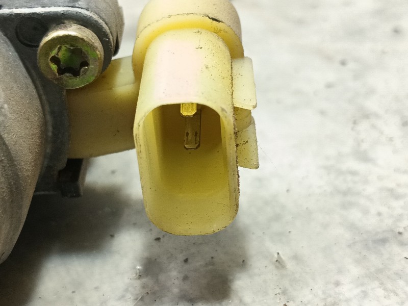 Recambio de elevalunas delantero izquierdo para kia rio ii (jb) 1.4 16v referencia OEM IAM   