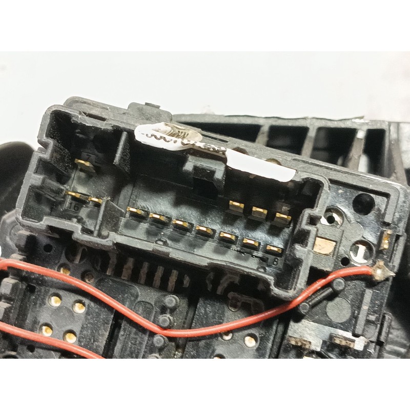 Recambio de mando multifuncion para dacia dokker access referencia OEM IAM   