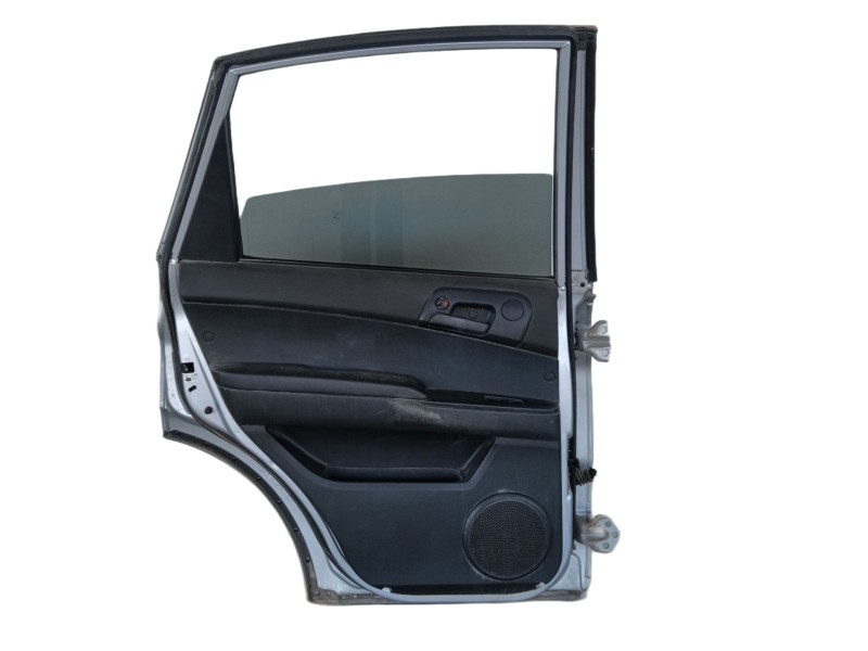 Recambio de puerta trasera izquierda para ssangyong actyon 200 xdi referencia OEM IAM   