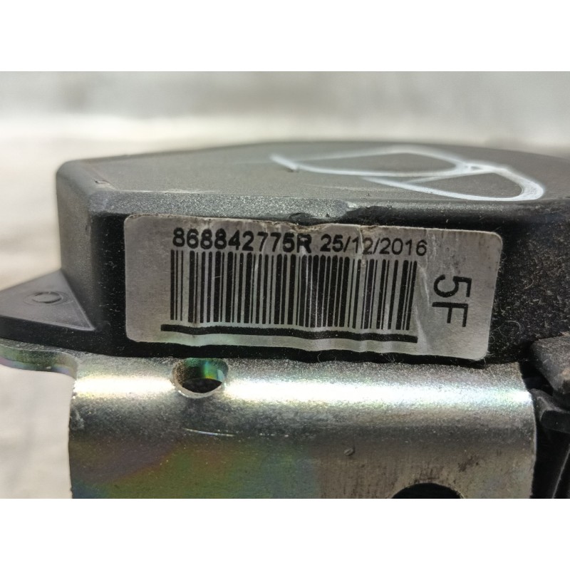 Recambio de cinturon seguridad delantero derecho para dacia dokker access referencia OEM IAM   