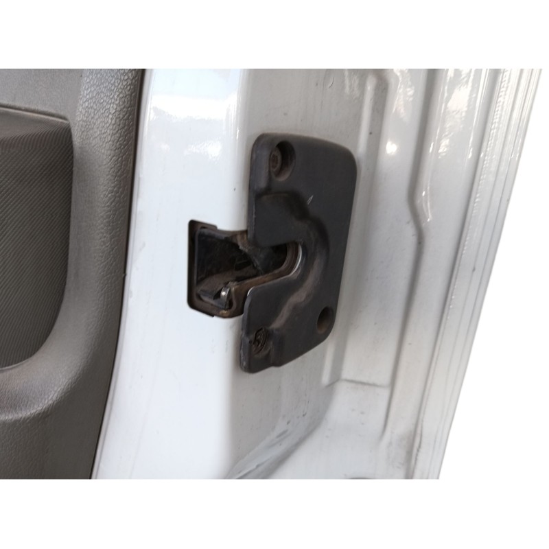 Recambio de puerta delantera derecha para renault kangoo (kc0/1_) 1.5 dci (kc07) referencia OEM IAM   
