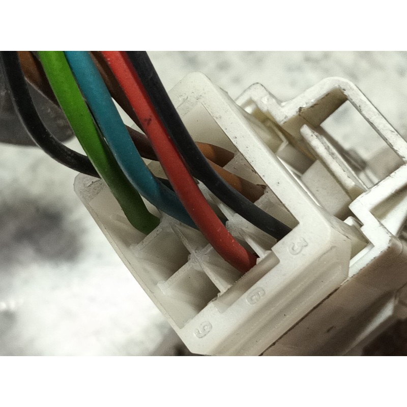 Recambio de retrovisor derecho para peugeot 206 berlina xt referencia OEM IAM  CP4995000 