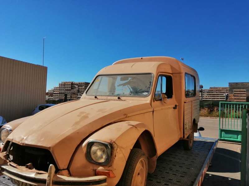 citroën dyane del año 1982