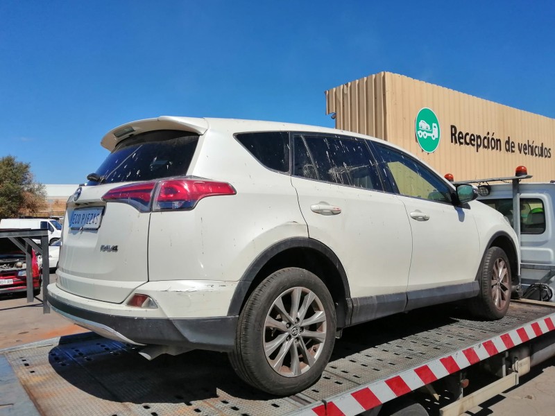 toyota rav 4 iv (_a4_) del año 2016