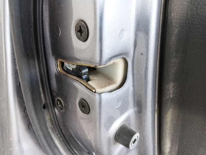 Recambio de puerta delantera izquierda para mazda 6 sedán (gg) 2.0 di (gg14) referencia OEM IAM   