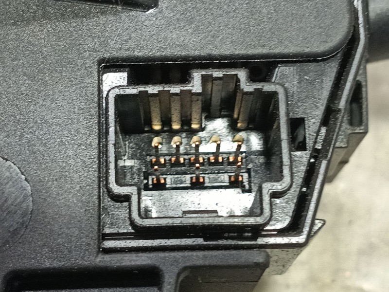 Recambio de mando multifuncion para ford kuga i 2.0 tdci 4x4 referencia OEM IAM   