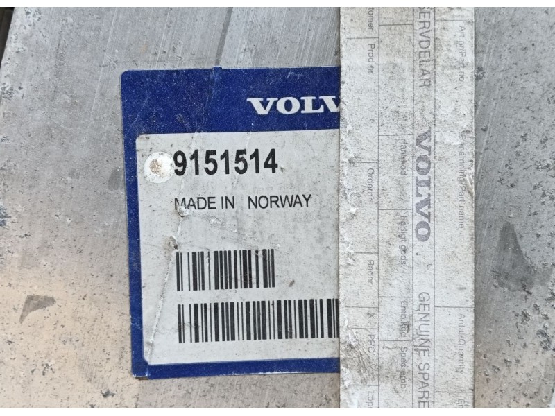 Recambio de refuerzo paragolpes delantero para volvo s70 berlina 2.5 d / tdi referencia OEM IAM  09151514 