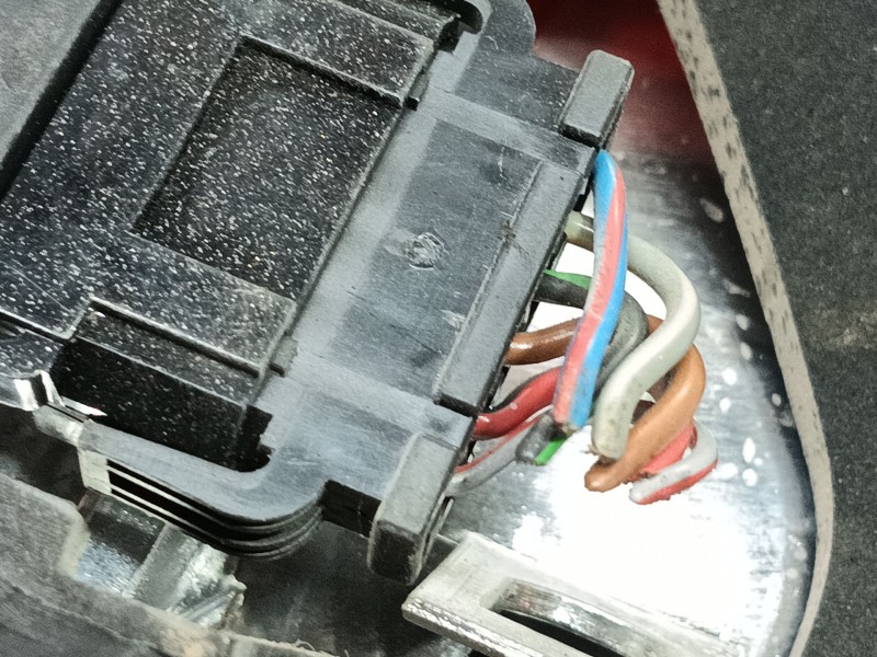 Recambio de piloto trasero derecho para audi a4 b5 (8d2) 1.9 tdi referencia OEM IAM   