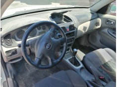 nissan almera ii hatchback (n16) del año 2002 2