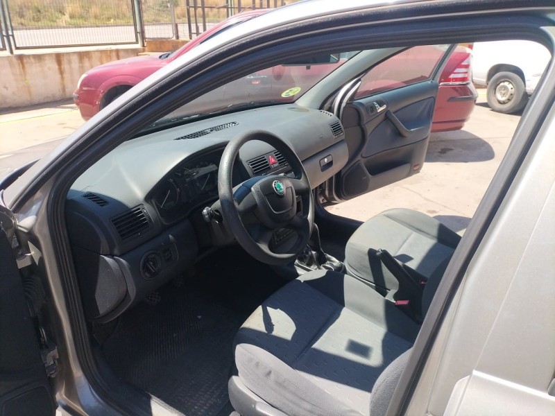 skoda octavia ii (1z3) del año 2009