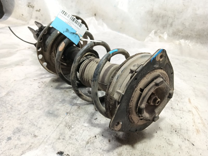 Recambio de amortiguador delantero izquierdo para nissan micra (k12e) acenta referencia OEM IAM   