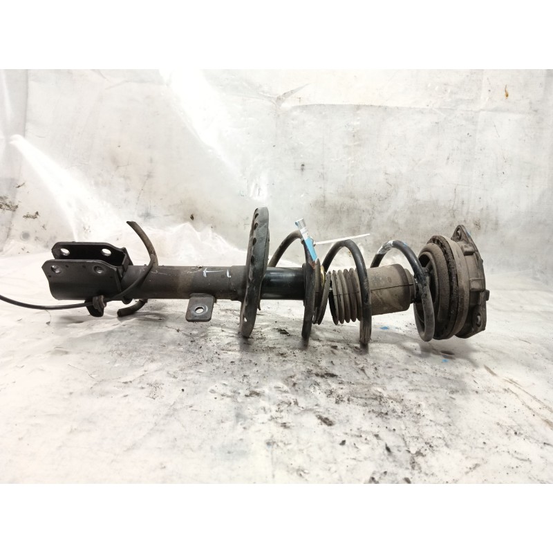 Recambio de amortiguador delantero izquierdo para nissan micra (k12e) acenta referencia OEM IAM   