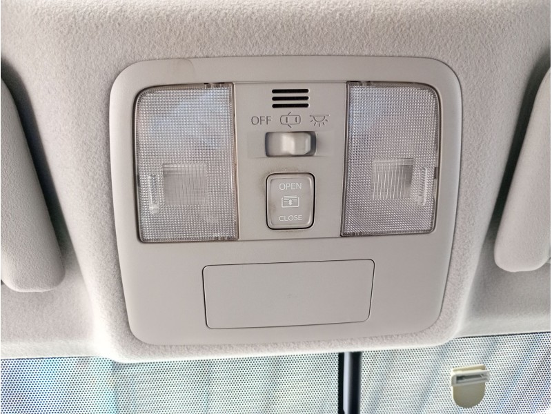 Recambio de luz interior para toyota prius plus (_w4_) 1.8 hybrid (zvw40w, zvw41w) referencia OEM IAM   