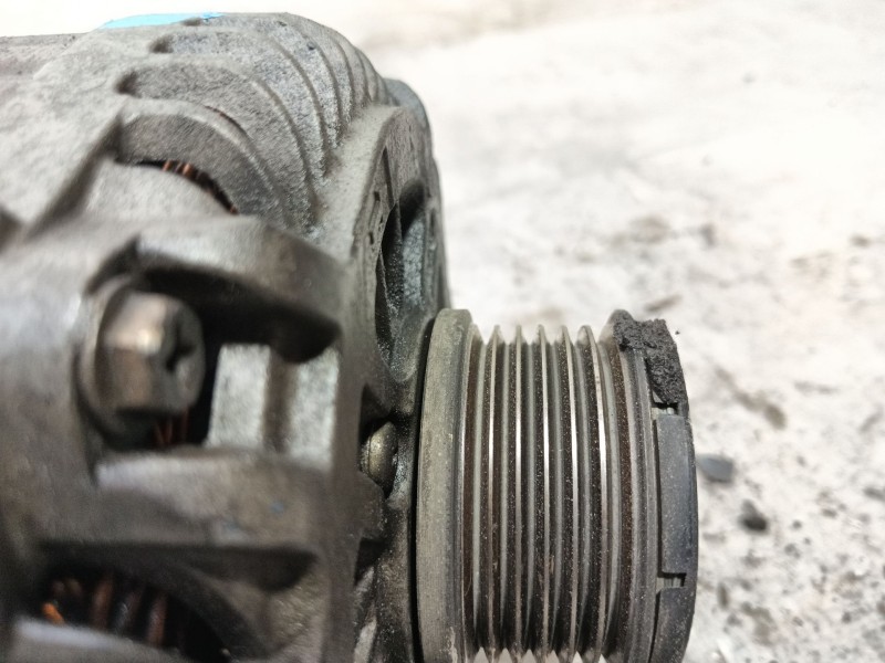 Recambio de alternador para peugeot 407 st confort referencia OEM IAM   