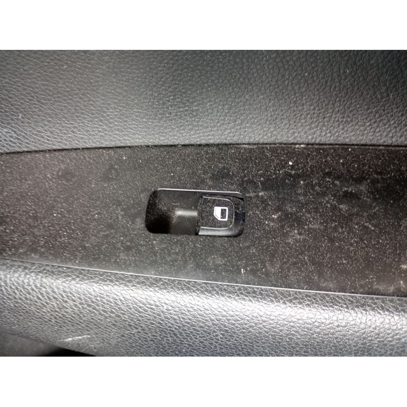 Recambio de mando elevalunas delantero derecho para kia picanto iii (ja) 1.0 referencia OEM IAM   